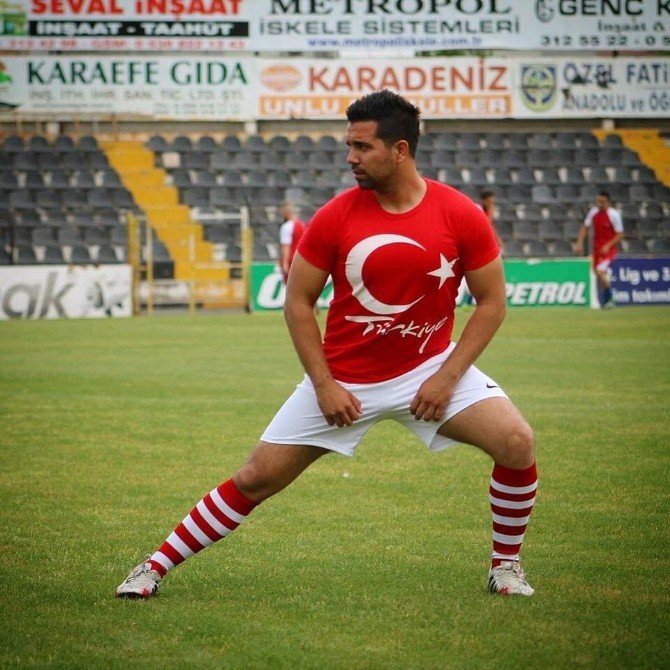 Yüzüne Tekme Atılan Futbolcu Konuştu