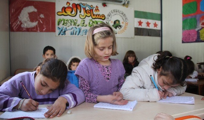 Savaşın Çocukları Türkçe Öğreniyor