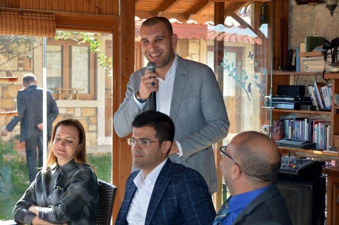 Tansu Kaya Erzurumlular İle Kahvaltıda Buluştu