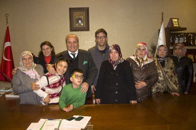 Engelli Aileleri, Hüseyin Arslan’ı Ziyaret Etti