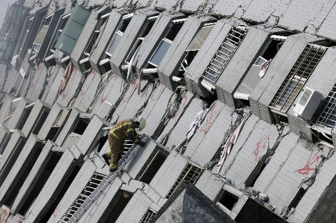 Tayvan’da 6.4 Büyüklüğünde Deprem