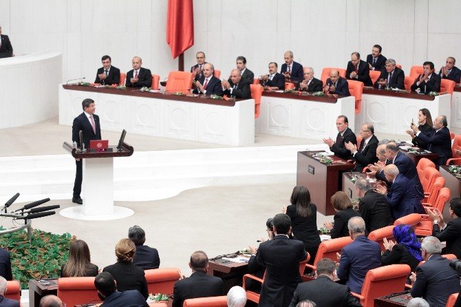Başbakan Ahmet Davutoğlu Erken Yemin Etti