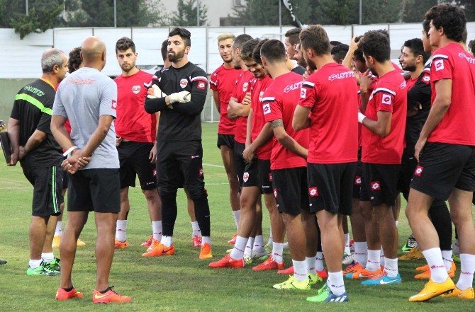 Adanaspor Milli Takım Arasını İyi Değerlendirmek İstiyor