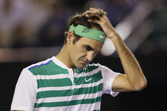 Roger Federer Kortlardan 1 Ay Uzak Kalacak