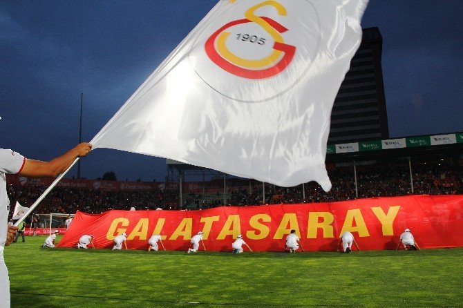 Süper Kupa Sahibini Arıyor
