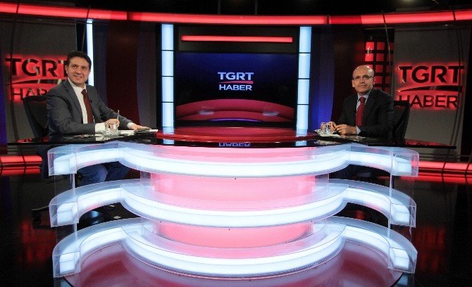 Bakan Şimşek, ’Ekonomik Verilere Elbise Giydiriliyor’ İddialarına Cevap Verdi