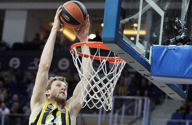 Thy Euroleague’de Haftanın Mvp’si Vesely Ve Bourousıs