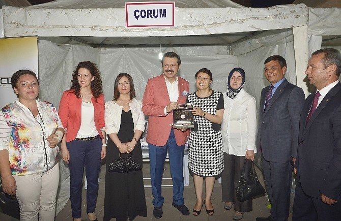 Ayçiçeği Festivali Ve Yöresel Ürünler Fuarı’na Çorum’dan Katılım