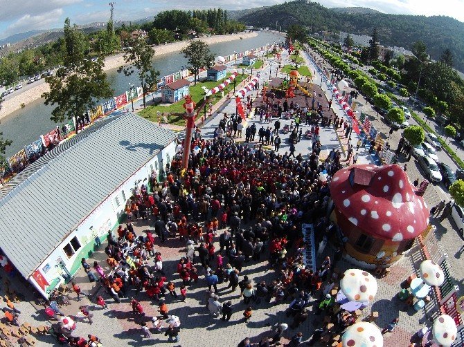 Tokat’ta Çocuk Trafik Eğitim Parkı Törenle Açıldı