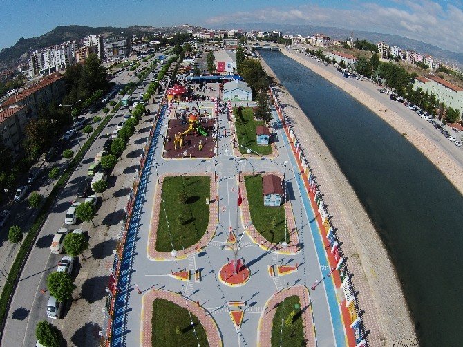 Tokat’ta Çocuk Trafik Eğitim Parkı Törenle Açıldı