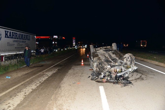 Erbaa’da Trafik Kazası: 3 Yaralı