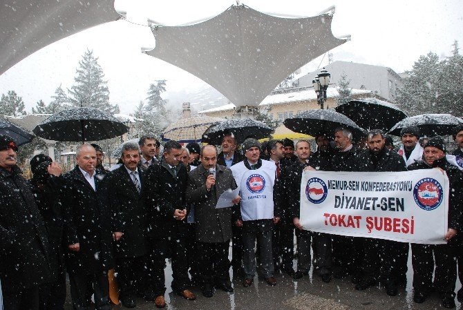 Tokat’ta, ‘Diyanetime Dokunma-diyanetine Sahip Çık’ Eylemi