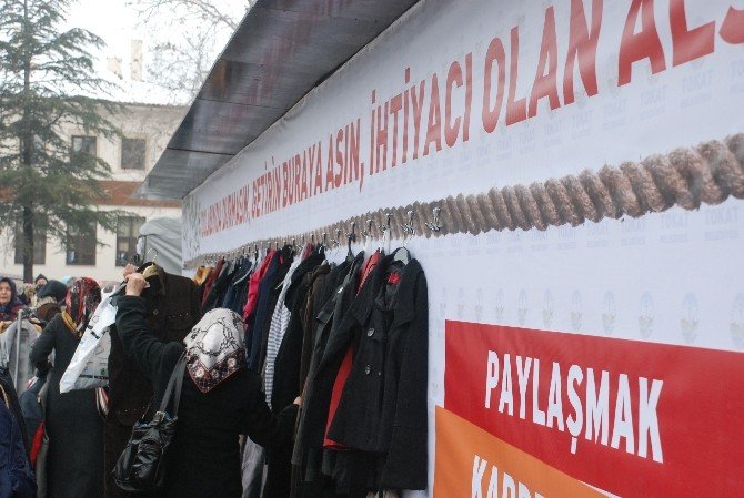 Tokat’ta “Askıda Kıyafet” Uygulaması