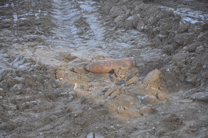 Bozüyük’te Patlamamış Top Mermisi Bulundu