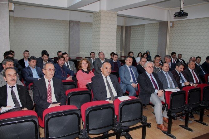 Sungurlu’da Okul Müdürler Kurulu Toplantısı Yapıldı