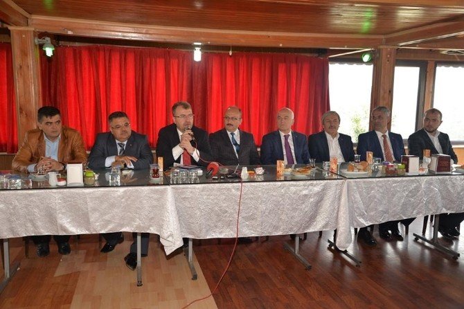 Ak Parti Bilecik Teşkilatı Seçim Beyannamesini Tanıttı