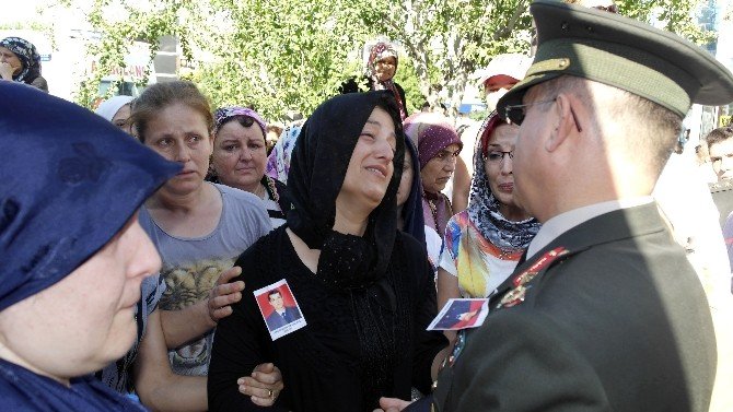 İntihar Eden Uzman Çavuş Salihli’de Toprağa Verildi