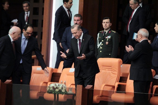 Meclis Genel Kurulu’nda Ant İçme Töreni Başladı
