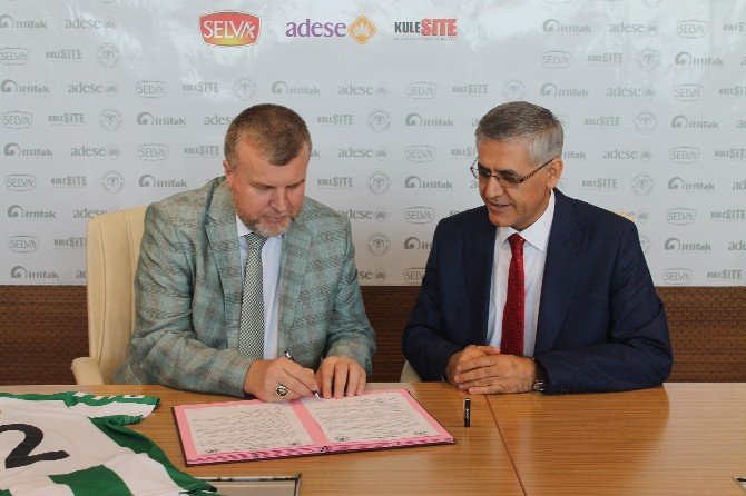 Torku Konyaspor, İttifak Holding İle Yeniden Sponsorluk Anlaşmasına Vardı