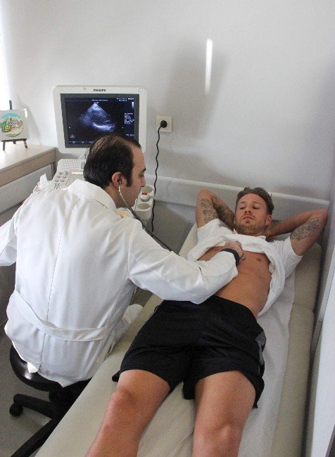 Barry Douglas Sağlık Kontrolünden Geçti