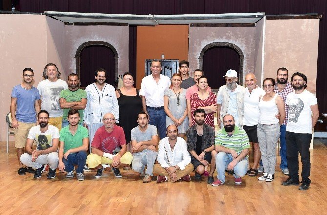 Seyhan’dan Aziz Nesin’e 100. Yaş Günü Armağanı