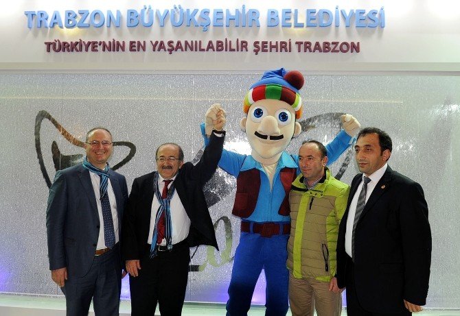 Bakan Soylu İstanbul’da Hemşehrileri İle Buluştu