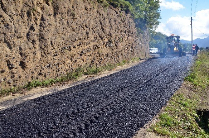 Büyükşehir’in Vakfıkebir’deki Asfalt Hamlesi Devam Ediyor