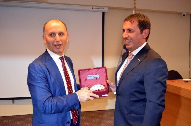 Usta, "Biz Hep Birlikteyiz"