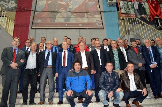 Usta, "Biz Hep Birlikteyiz"