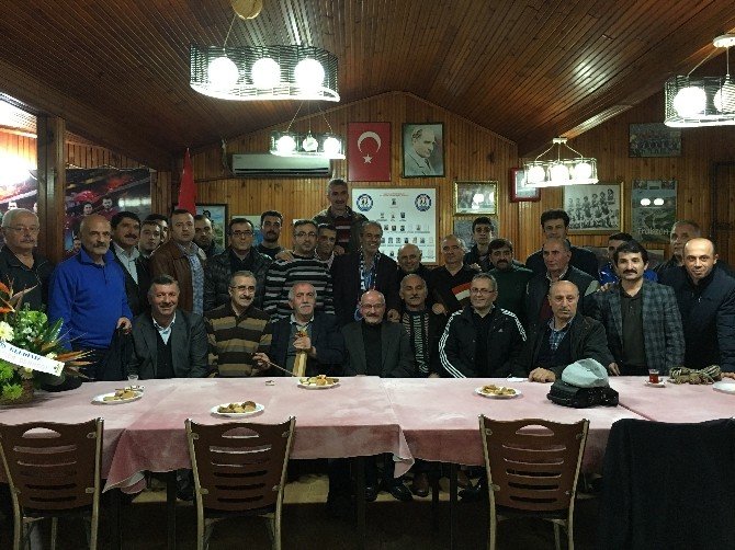 Fırtına Kemal, Yalova’da Bordo Mavili Renklere Gönül Verenlerle Buluştu