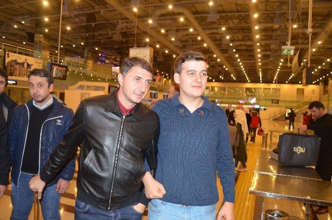Shota Arveladze Trabzon’dan Ayrıldı