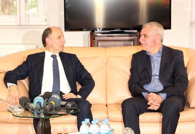 Muharrem Usta: "Artık Yeni Bir Sayfa Açmalıyız"