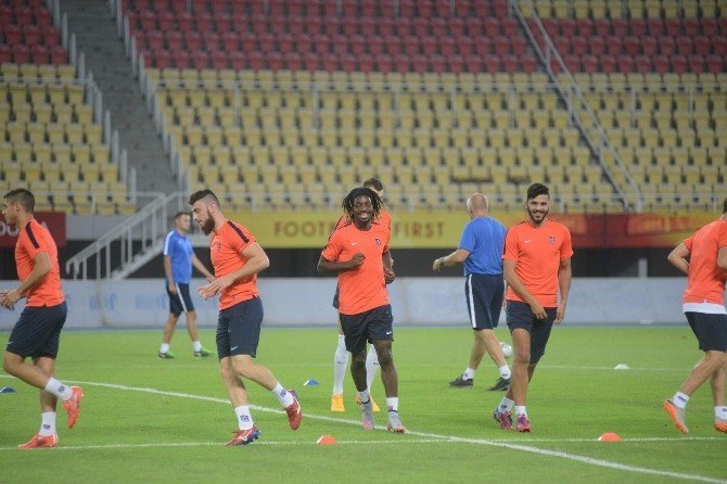 Trabzonspor Rabotnicki Hazırlıklarını Tamamladı