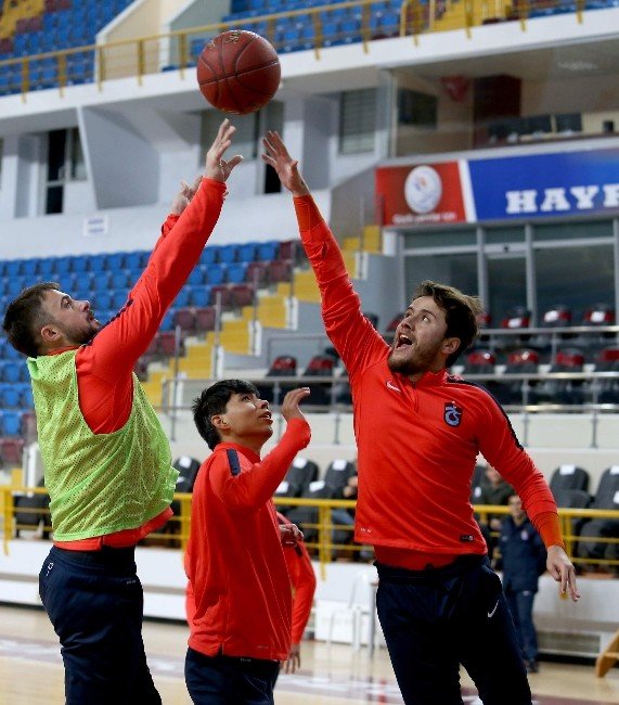 Trabzonspor Salonda Çalıştı