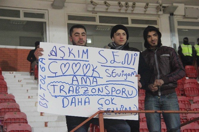 Trabzonspor’a Anlamlı Pankart