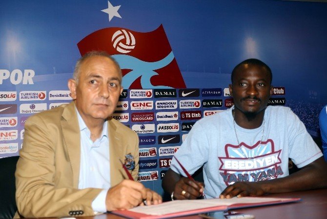Dame N’doye Trabzonspor’a İmzayı Attı