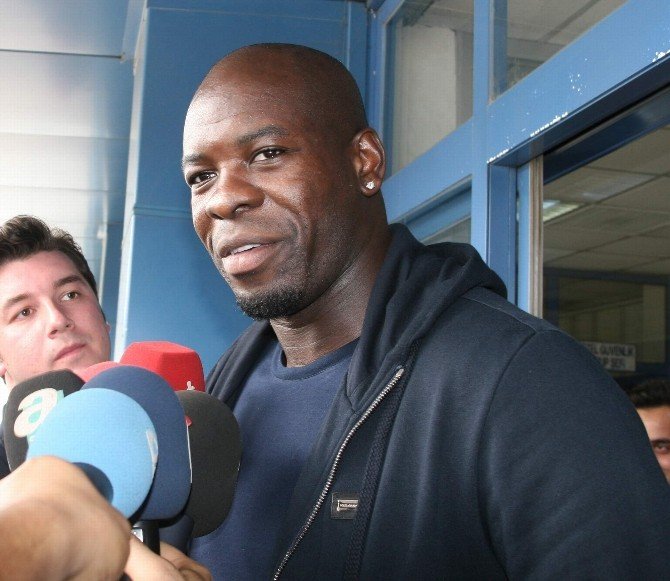 Trabzonspor Dev Savunmacıyı Trabzon’a Getirdi