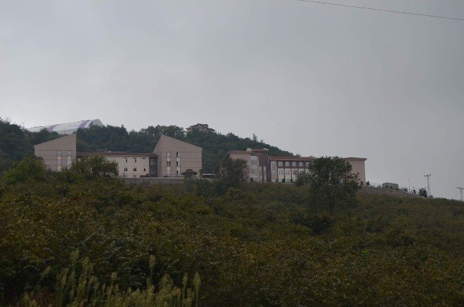 Okul Yolu Hafriyat Dolu