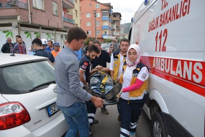 Fatsa’da Trafik Kazası: 2 Yaralı