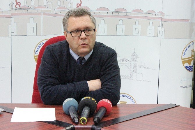 " ’Peygamber Sünnetli’ Olma Bir Hastalıktır"