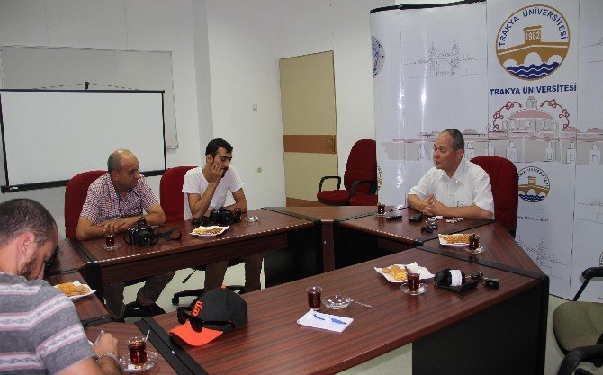 Prof. Dr. Başaran: "Sünnet Tıbbi Bir Ameliyattır"