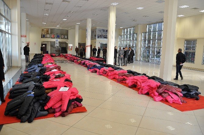 Çorum Tso’dan Öğrencilere Kaban Yardımı