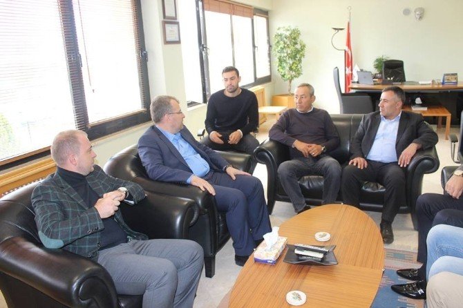 Ak Parti Heyeti Fabrikalar Ve Küçük Sanayi Esnafını Ziyaret Etti