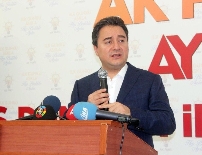 Ali Babacan, Aydın’da İş Dünyası İle Bir Araya Geldi