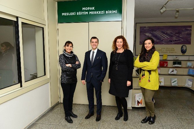 Gençlere Eğitim Ve İş Fırsatı