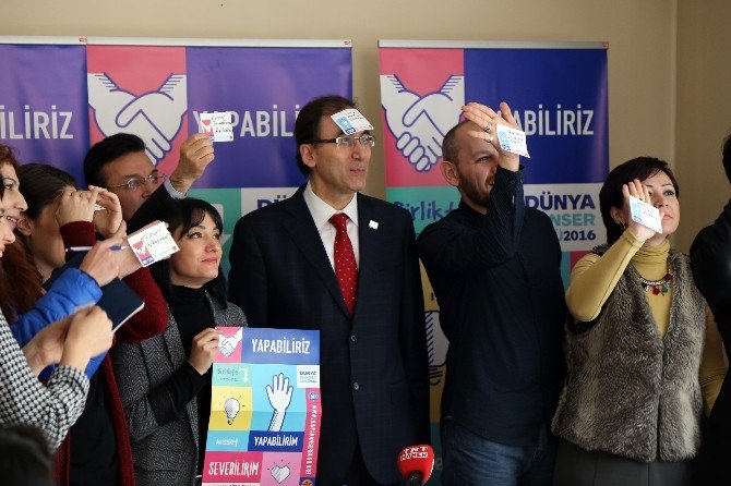 Kanserle Mücadelede “Yapabiliriz, Yapabilirim” Sloganı