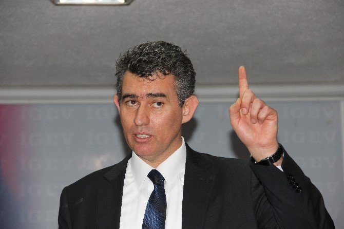 Metin Feyzioğlu: “Hatay Kontrolsüz Bir Göç Saldırısı Altında”