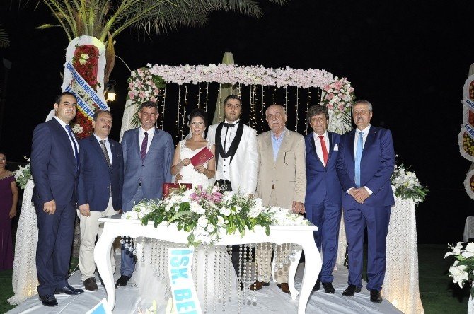 Feyzioğlu Ve Durgun İskenderun’da Nikah Şahiti Oldu