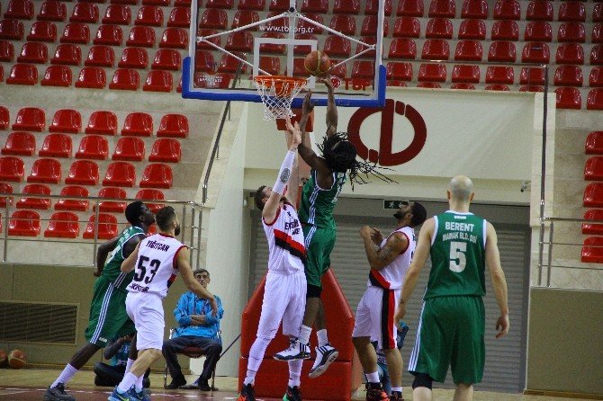 Eskişehir Basket Evinde Yenildi