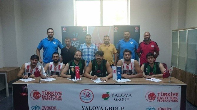 Yalova Belediyespor’dan İmza Şov